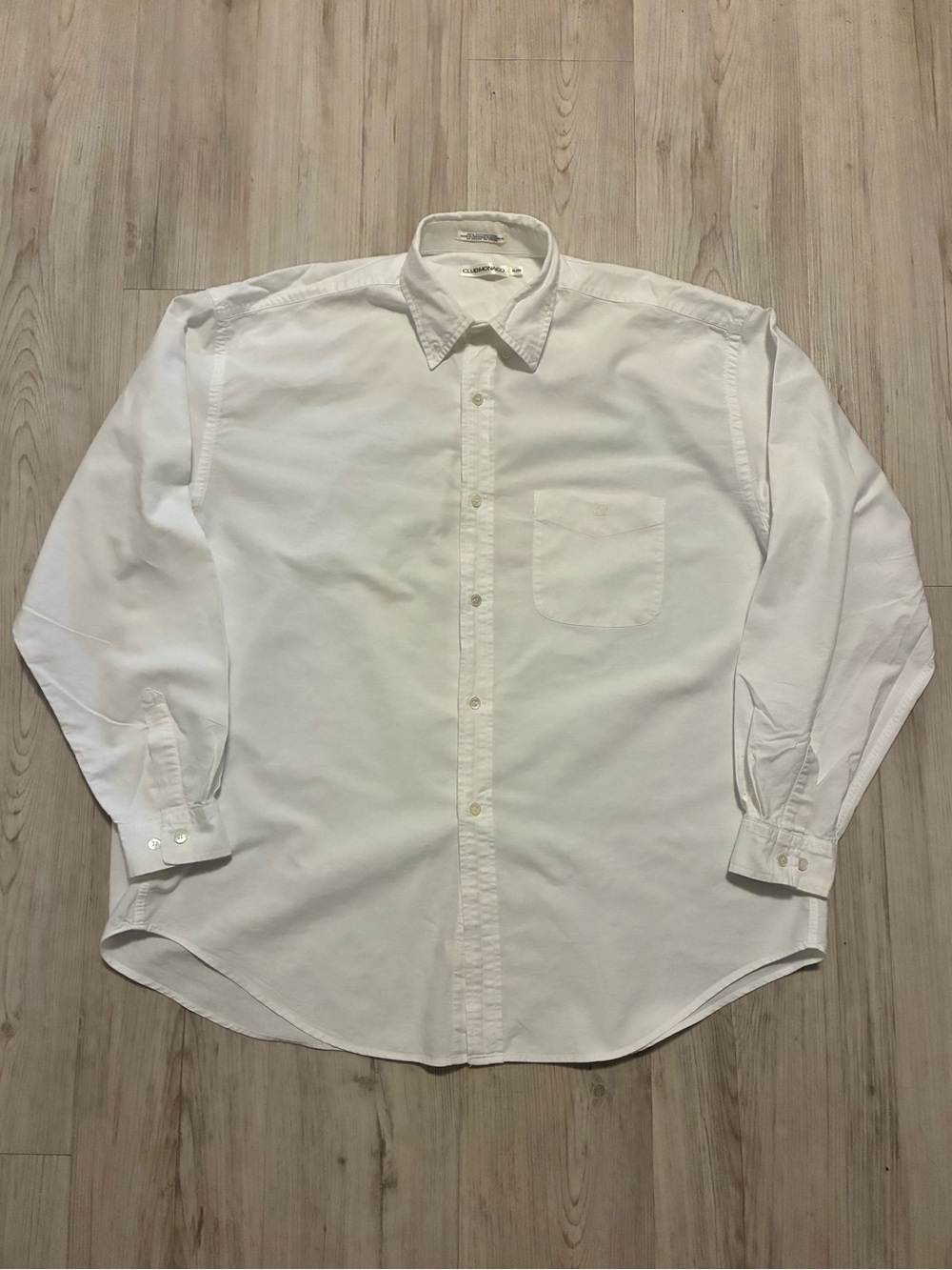 Club Monaco Men’s White Long Sleeve Button Down Shirt